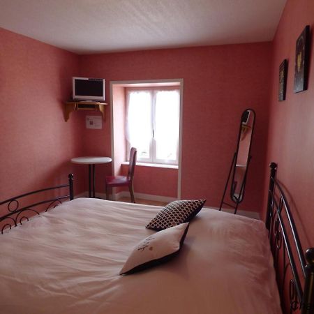 Auberge Des Petits Ξενοδοχείο Saint-Igny-de-Vers Εξωτερικό φωτογραφία